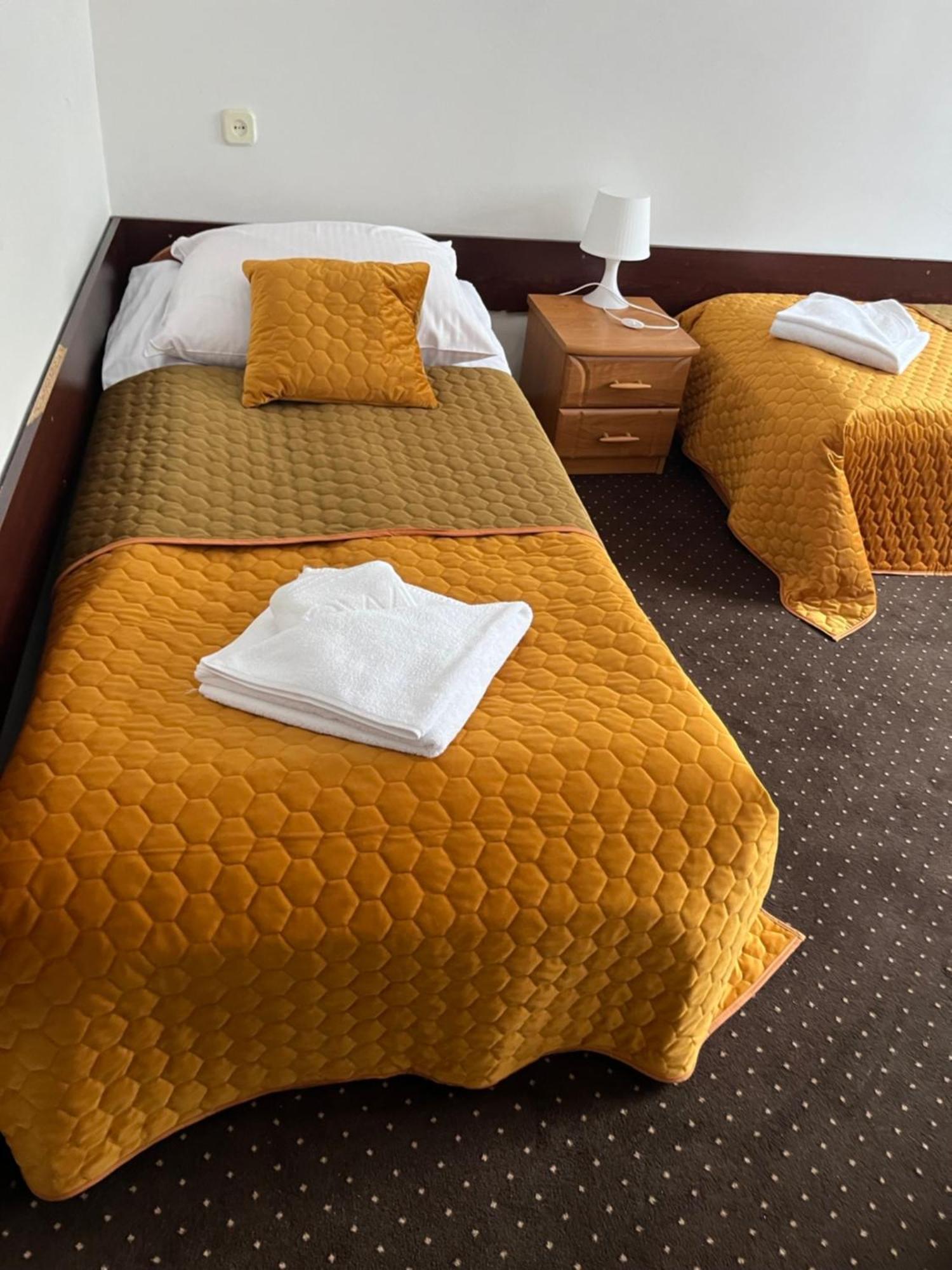 Rewita Waplewo Hotel Maroz Phòng bức ảnh