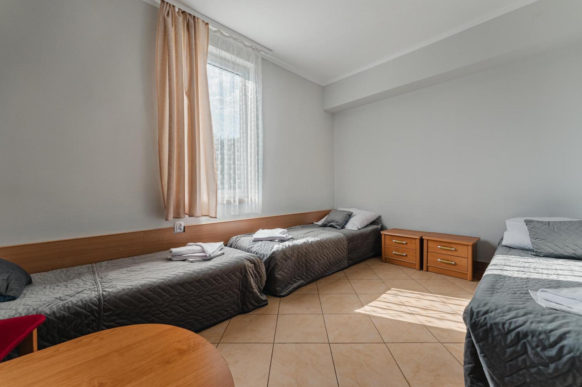 Rewita Waplewo Hotel Maroz Phòng bức ảnh